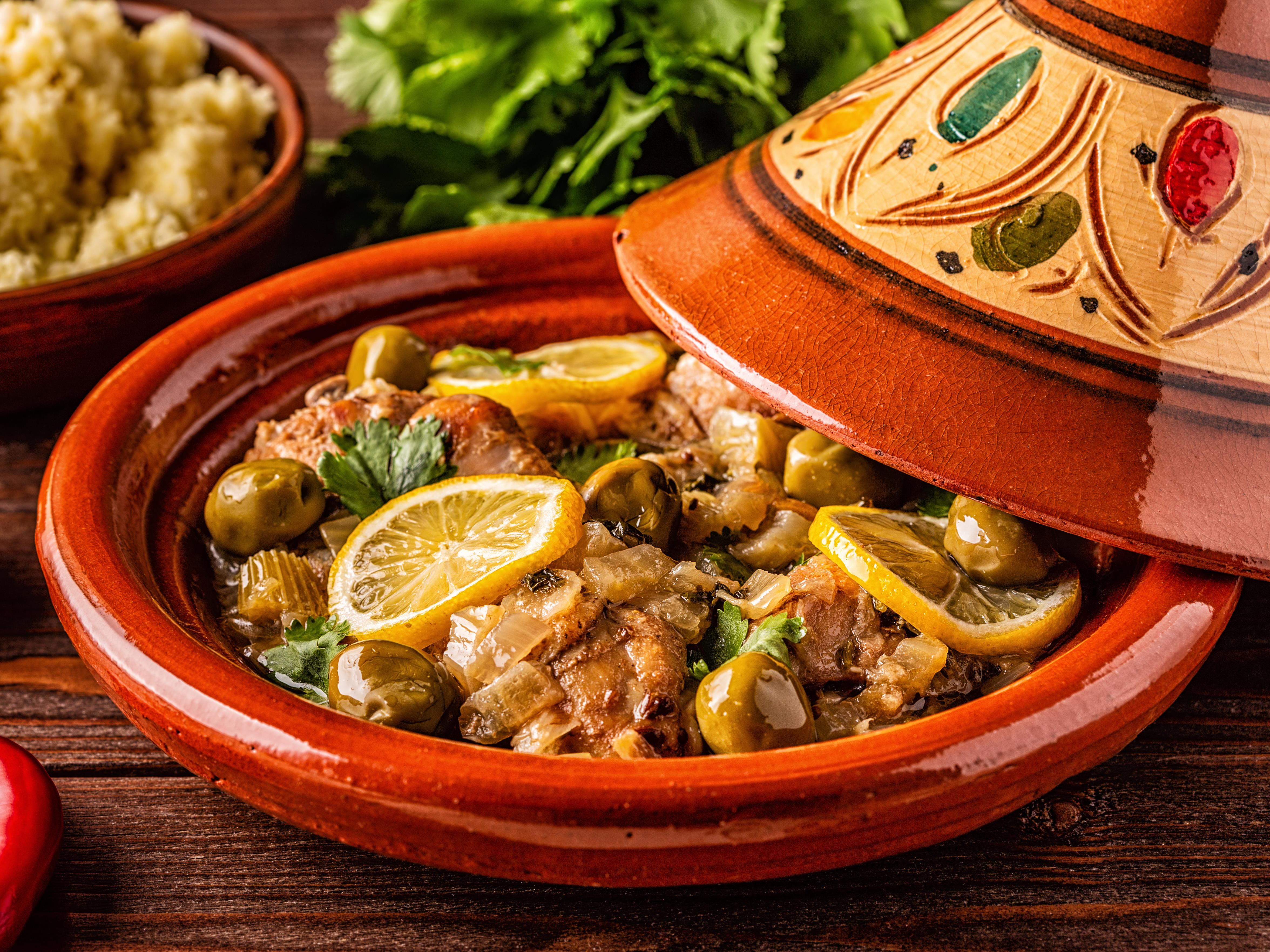 Les saveurs authentiques du Maroc : Guide gastronomique complet